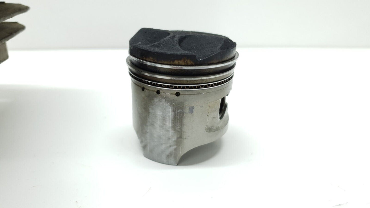 Cylindre & piston 44mm avant 1-2 Hyosung Comet GT 125 2003 Cylinder