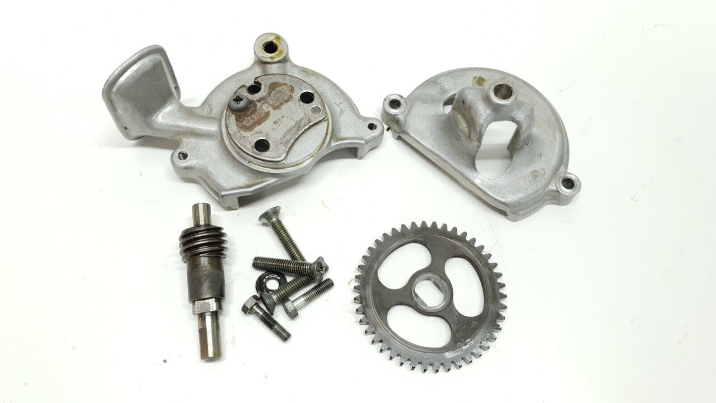 Pompe à huile Honda CB125T 1978 Réf : 15100-399-000 Oil pump