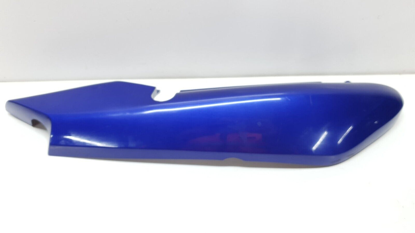 Carénage arrière droit Yamaha YBR 125 2009 Réf 5VL-F472K-00-P1 Rear right cover