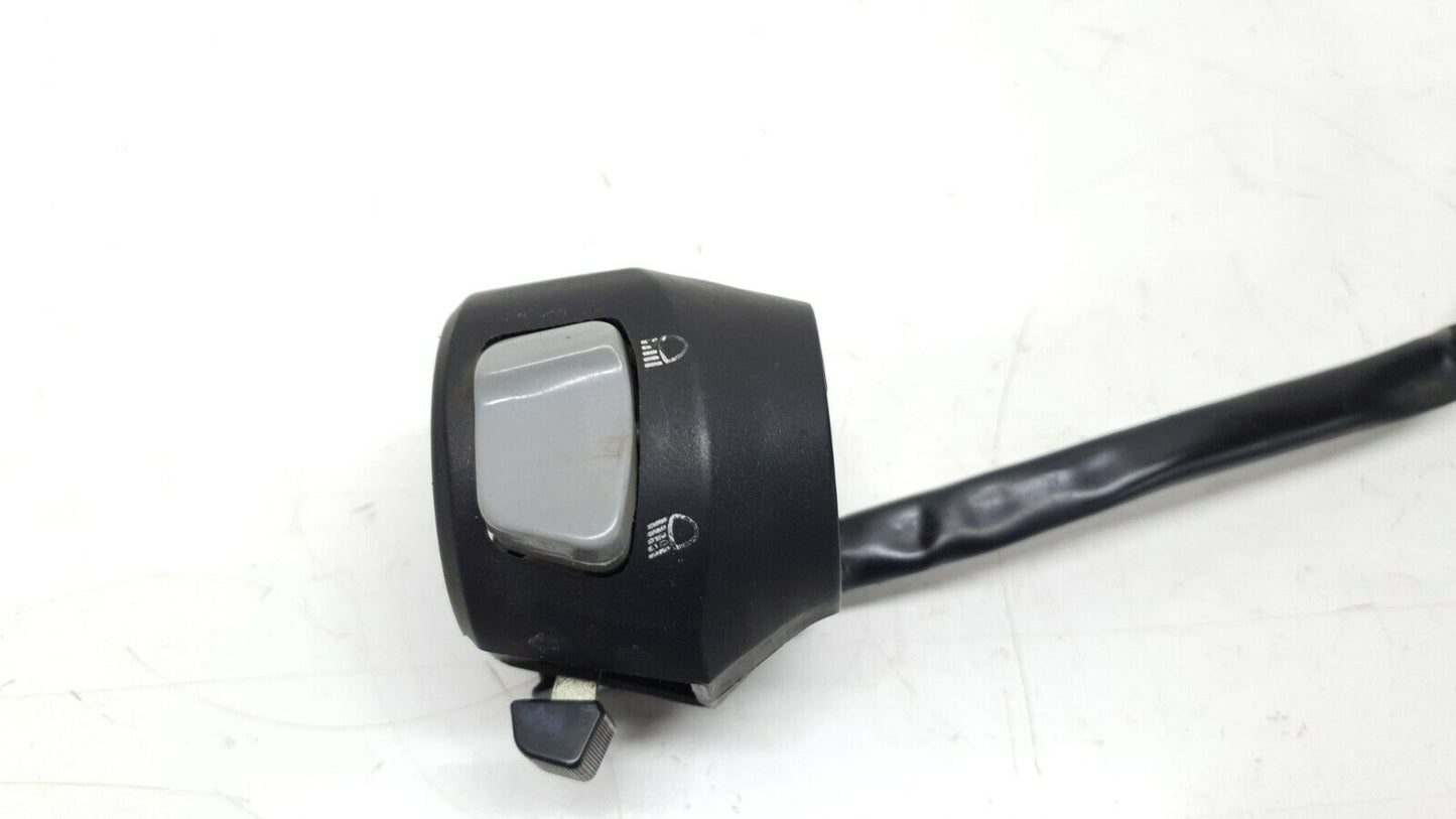 Commodo gauche Yamaha YBR 125 2006 Réf : 3D9H39730100 Left switch handle