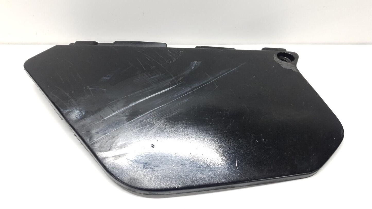 Carénage arrière latéral gauche Yamaha DT125R 1992 Réf : 3BN-21711-10-00 L cover