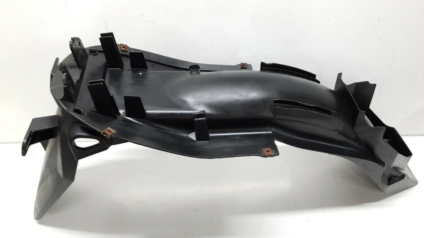 Garde boue arrière Yamaha YBR 125 2010 Réf : 18C-F1611-00 Rear mudguard