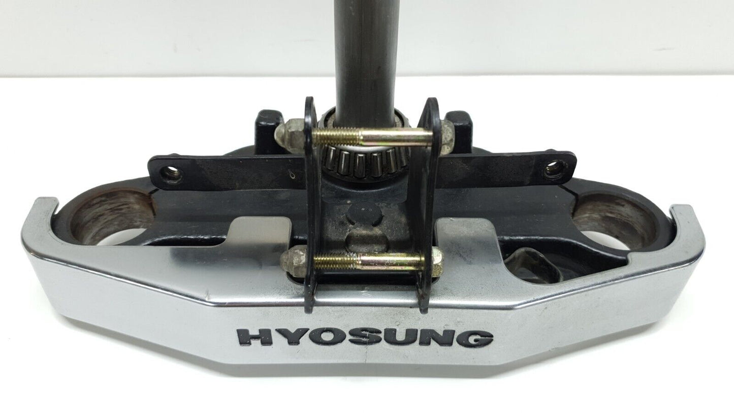 Té de fourche inférieur Hyosung Comet GT 125 2003 Forks