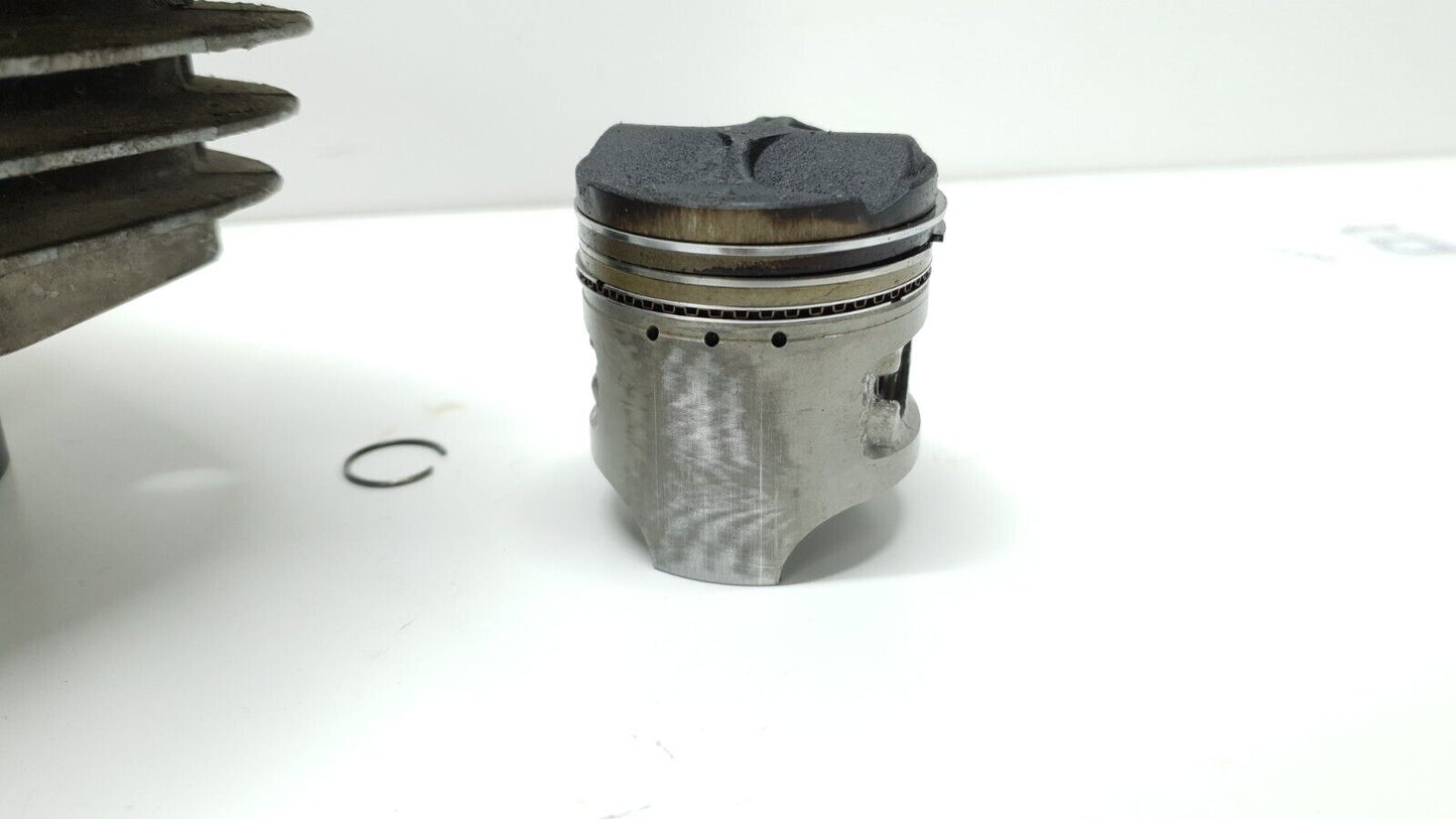 Cylindre & piston 44mm arrière 2-2 Hyosung Comet GT 125 2003 Cylinder