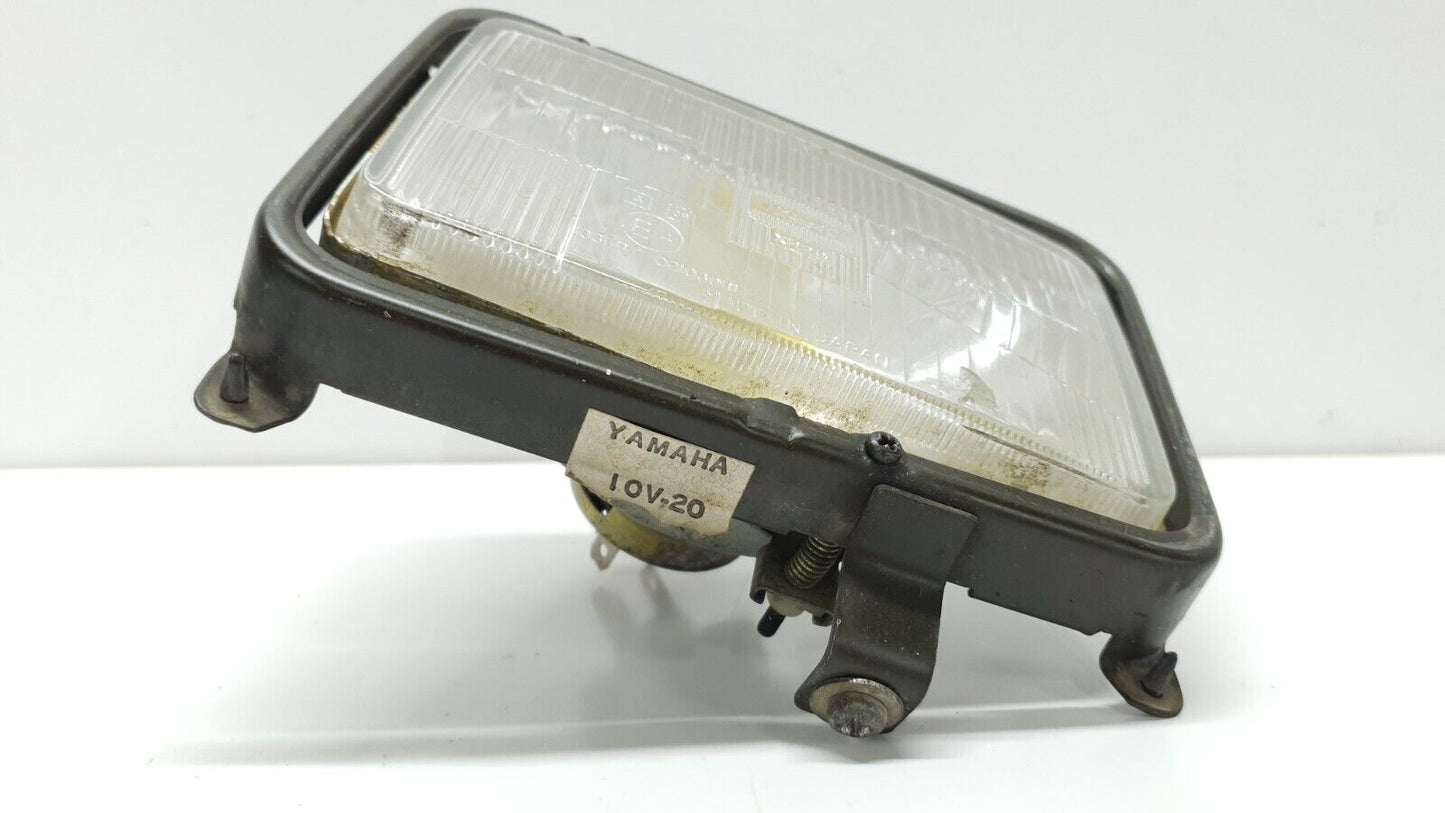 Feu avant Yamaha DT125LC 1983 Front light