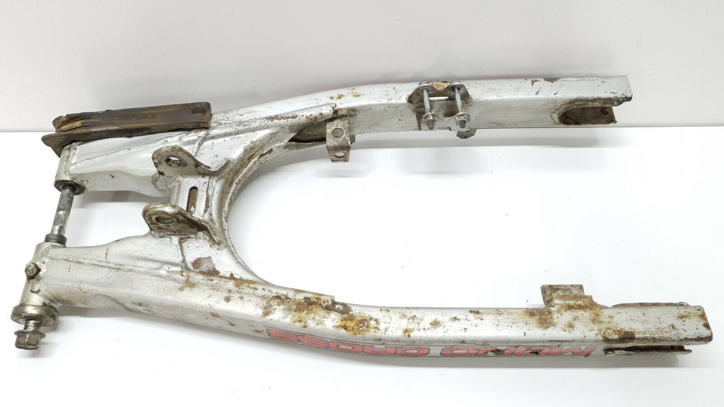 Bras oscillant Yamaha DT125LC 1986 N°2 Réf : 34Y-22110-00-35 Swingarm