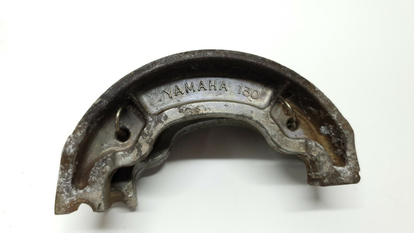 Tambour frein arrière Yamaha DT125LC 1986 N°2 Réf: 10V-25321-00-98 Rear brake