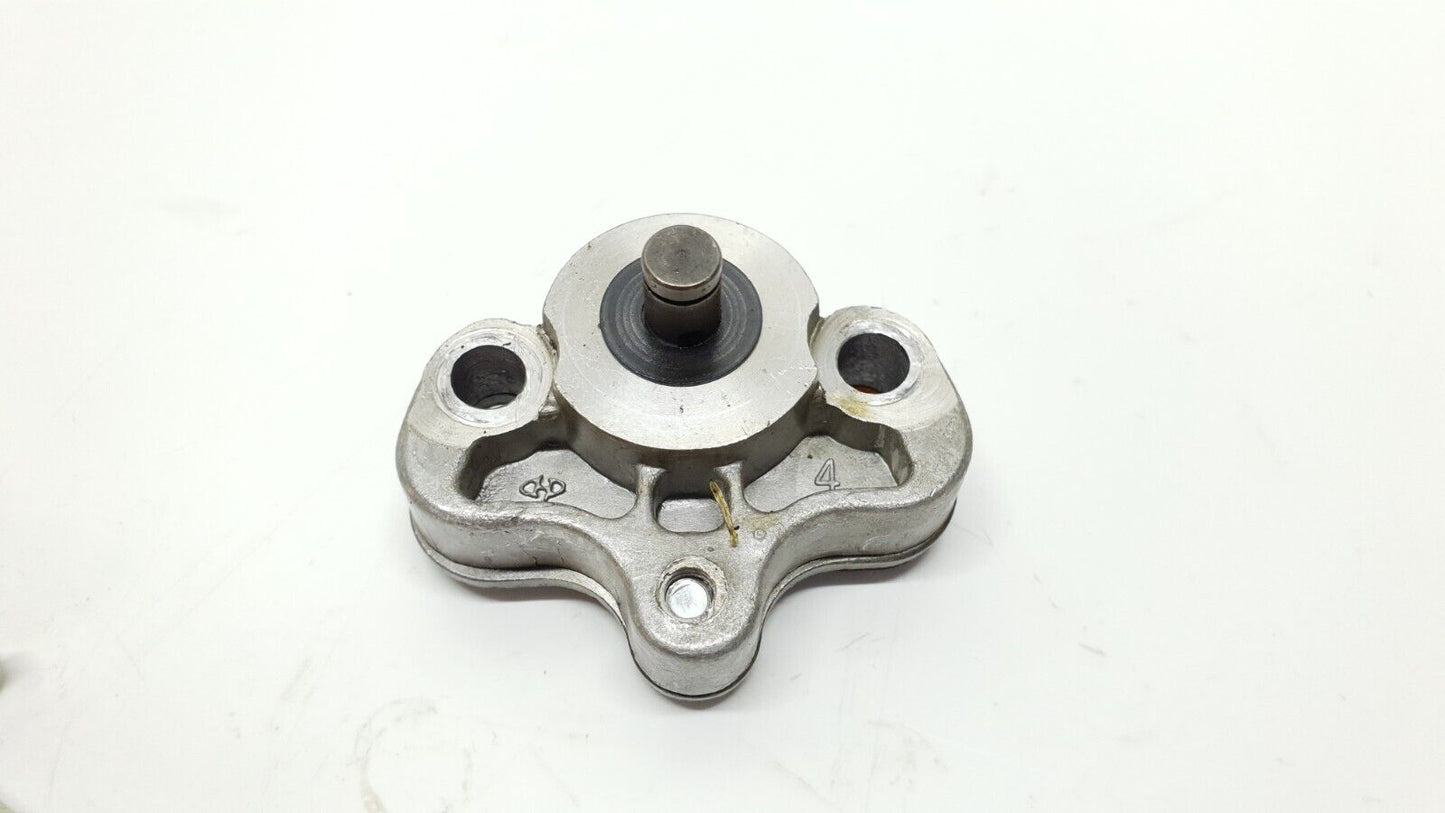 Pompe à huile complète Yamaha YBR 125 2005 Réf : 5VL-E3300-00-00 Oil pump