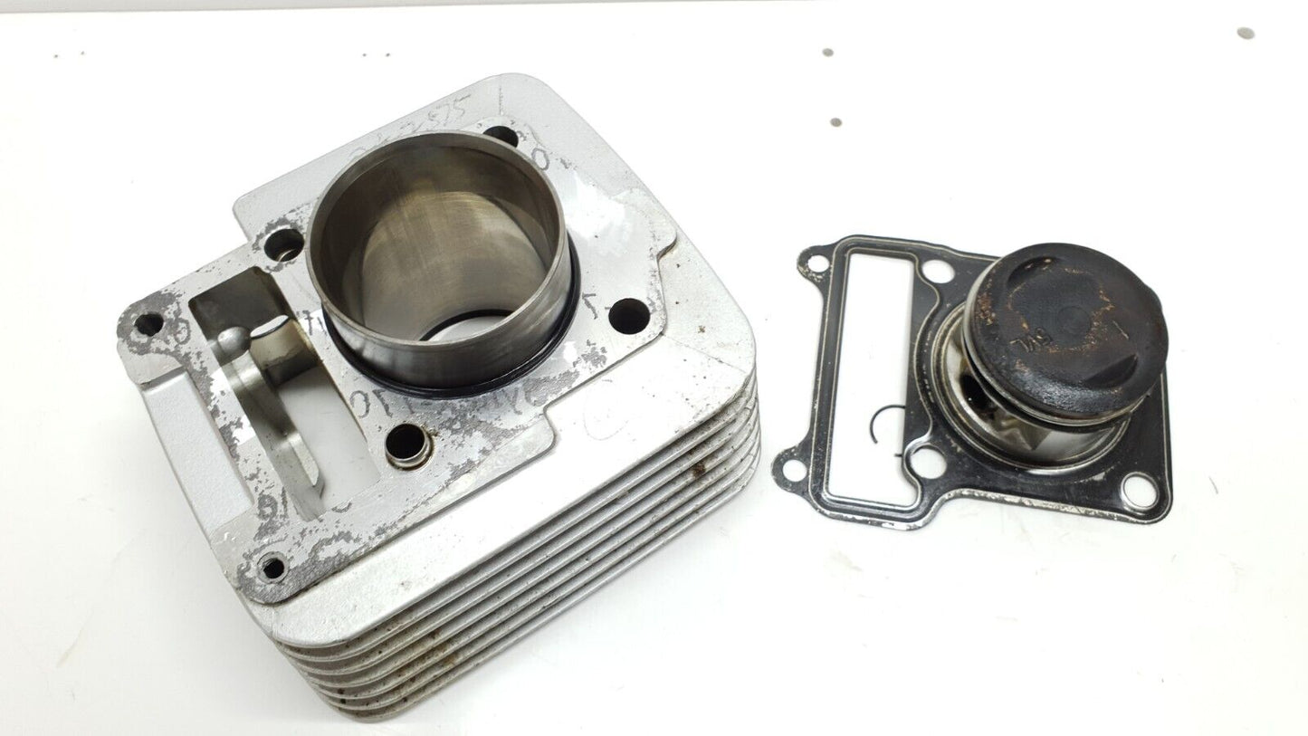 Cylindre & piston 54mm Yamaha YBR 125 2007 Réf : 5VL-E1310-00-00 Cylinder