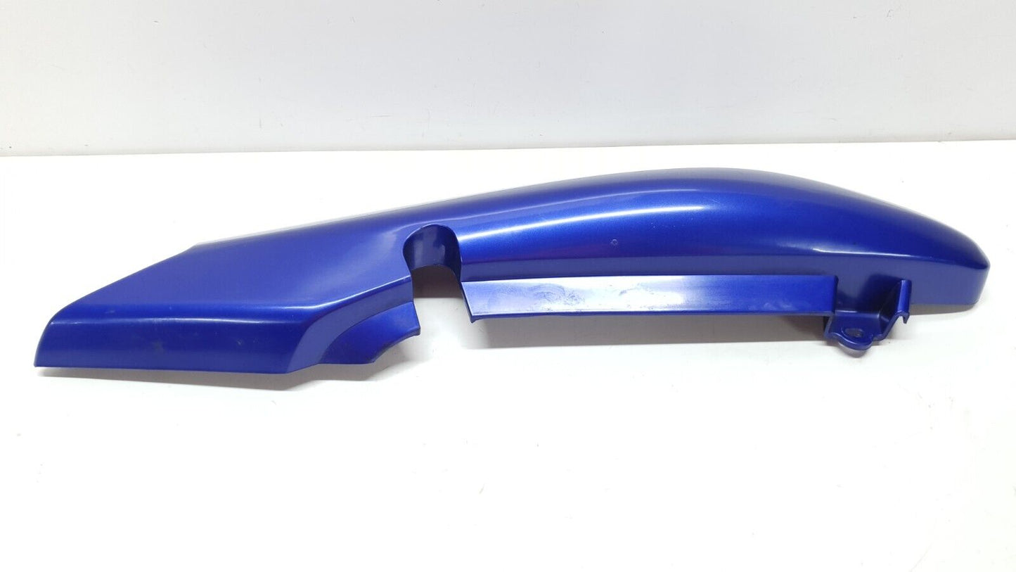 Carénage arrière gauche Yamaha YBR 125 2009 Réf 5VL-F472K-00-P1 Rear left cover