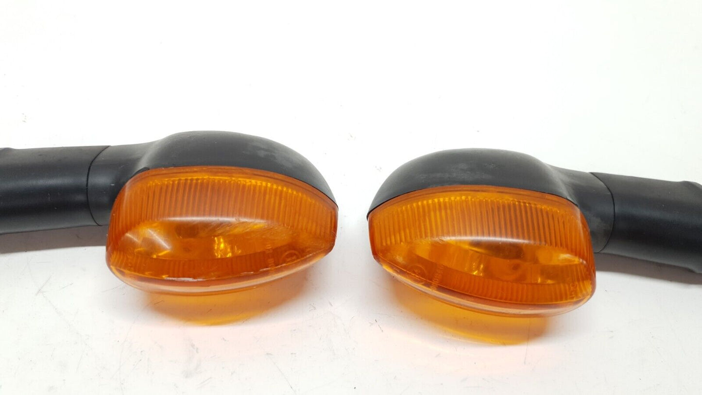 Clignotants avant Yamaha YBR 125 2009 Réf : 3D9-H3310-10 Turn signal