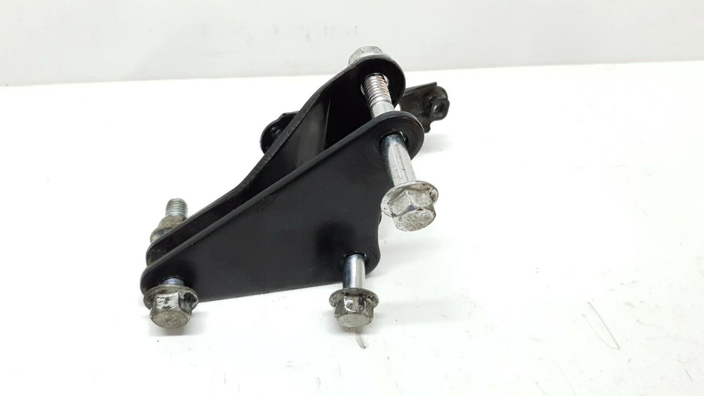 Supports moteur Yamaha YBR 125 2011 Engine Suport