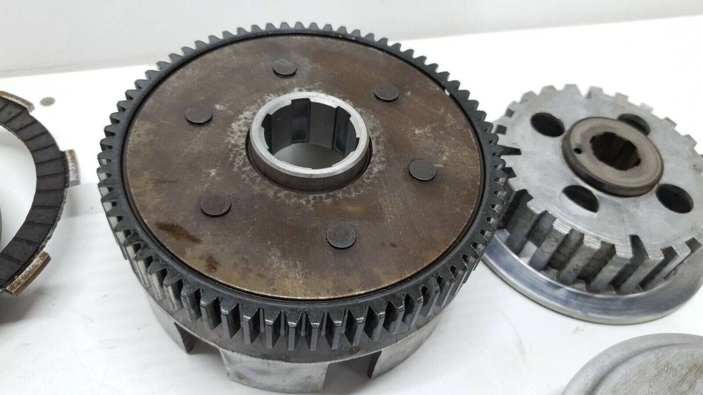 Embrayage complet Honda CB 125 Twin 1979 Réf : 22100-399-000 Clutch