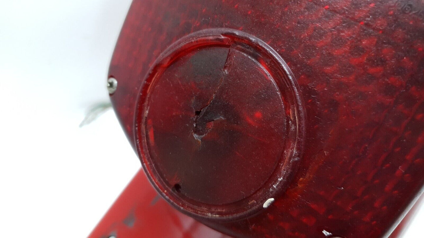 Feu arrière Honda CB 125 Twin 1980 Réf : 80100-399-000ZA Rear light