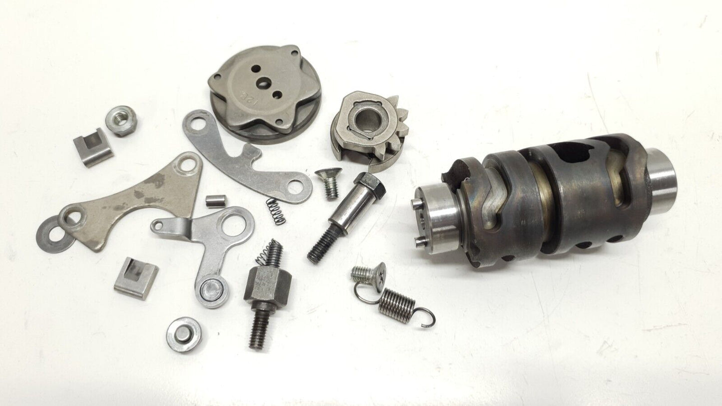 Barillet de sélection Suzuki TSR 125 1990 Réf : 25310-12B01-000 Gearbox