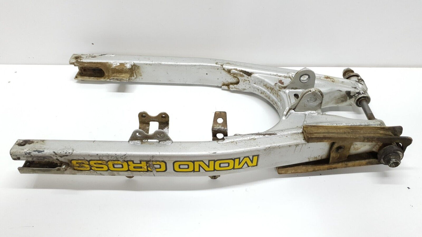 Bras oscillant Yamaha DT125LC 1987 n°7 Réf : 34Y-22110-00-35 Swingarm