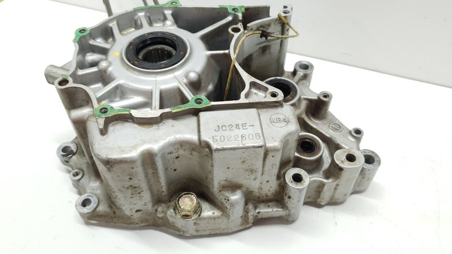 Carter moteur central gauche Honda CA 125 Rebel 1999 Réf : 11200-KC2-770