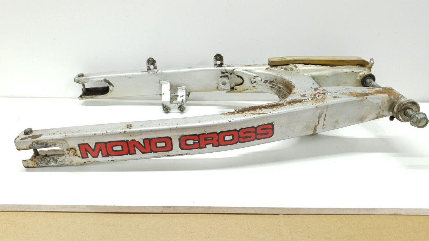 Bras oscillant Yamaha DT125LC 1987 n°11 Réf : 34Y-22110-00-35 Swingarm