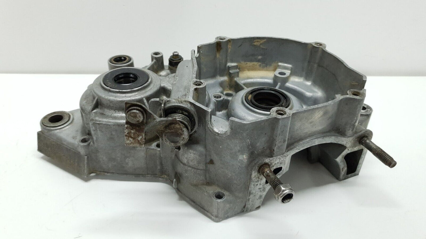 Carter moteur central gauche Yamaha DT125LC 1984 34Y Left engine cranckase