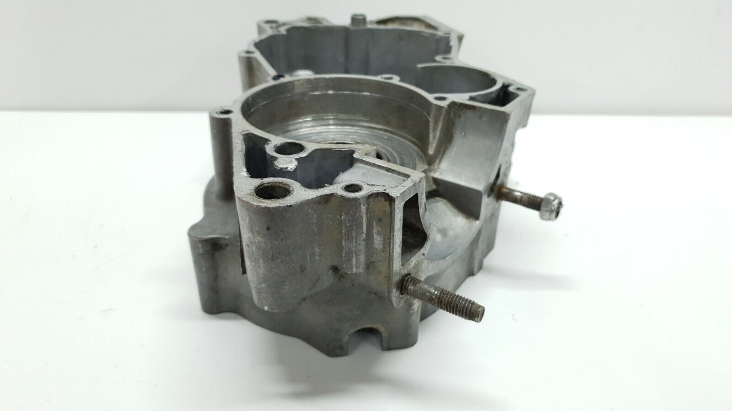 Carter moteur central gauche Yamaha DT125LC 1984 34Y Left engine cranckase